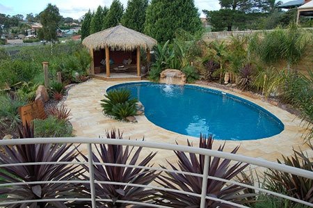 Incorporating Your Swimming Pool Into Your Existing Landscaping Design - Swimming Pools Blog